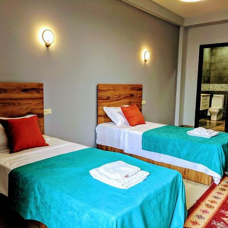טביליסי Hotel Canvas מראה חיצוני תמונה